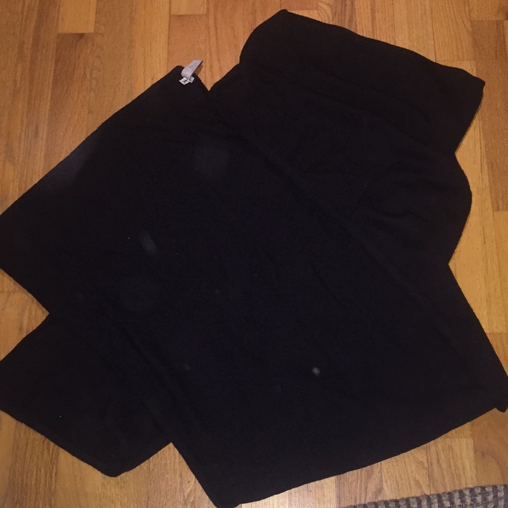 Long black scarf